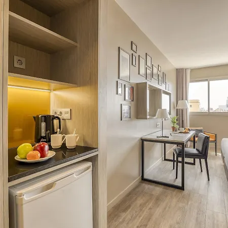 Citadines Ramblas Aparthotel 3*