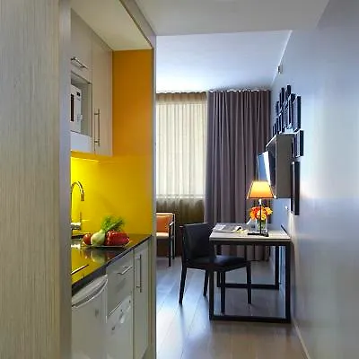 Citadines Ramblas Aparthotel 3*