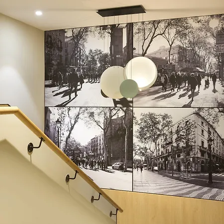 Appart hôtel Citadines Ramblas 3*