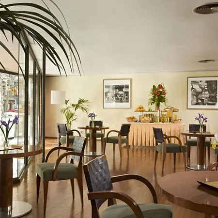 Appart hôtel Citadines Ramblas 3*